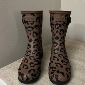 HUNTER ORIG REFINED CHEETAH LEOPARD PRINT SHORT RAIN BOOTS BROWN BLACK